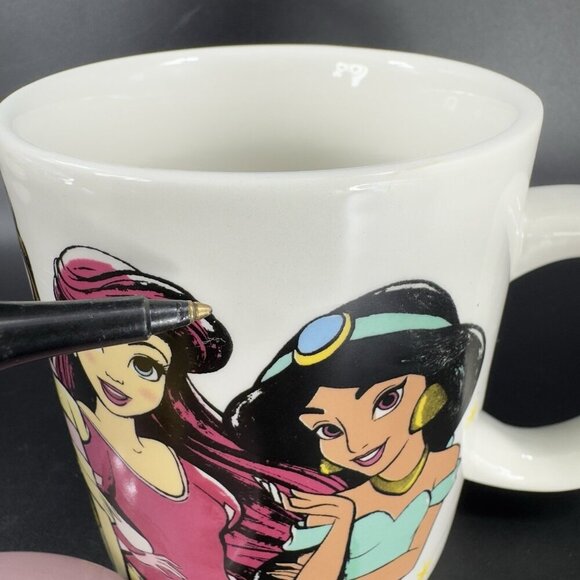 Disney Princess Ceramic Coffee Mug Cup With Crown Lid 18oz Mug Cup Multicolor - Picture 7 of 16